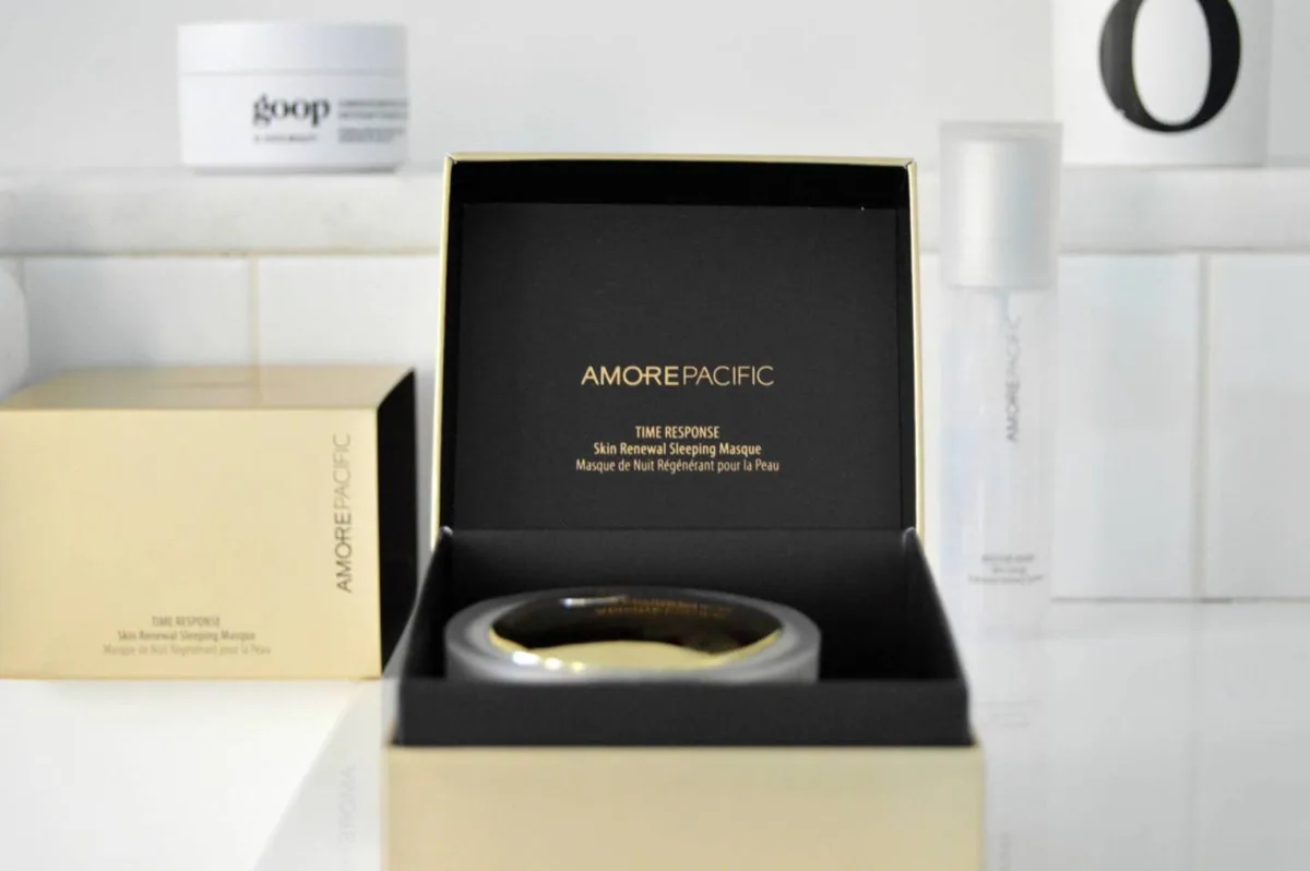 Amorepacific Time Response Skin Renewal Sleeping Masque jar with brush applicator