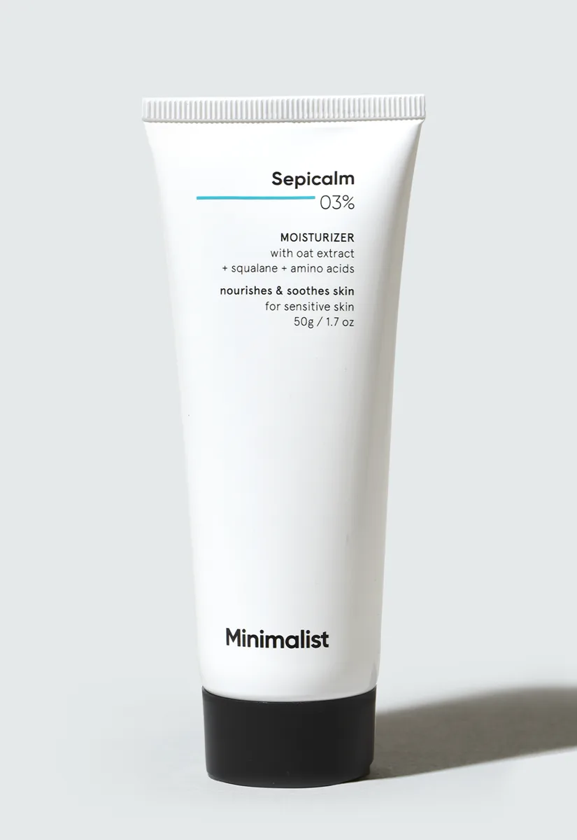 Minimalist Sepicalm 3% + Oat Face Moisturizer in a 50g white tub with orange branding