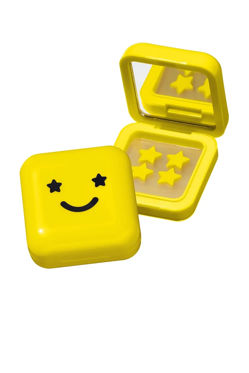 Starface Hydro-Star Pimple Patches in Big Yellow star-shaped compact