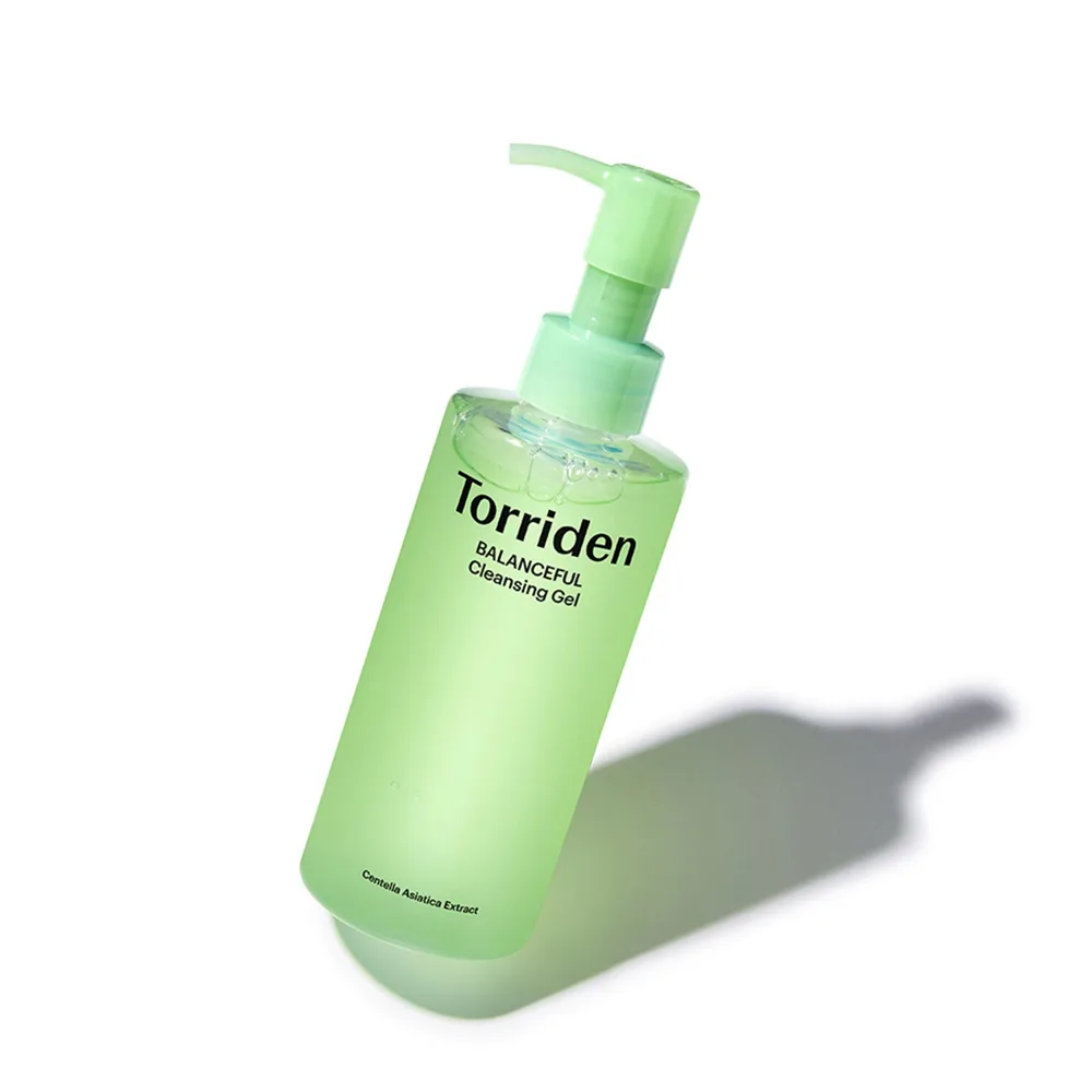 Torriden Balanceful Cica Cleanser 200ml tube — K-beauty gentle gel cleanser with 5D cica complex